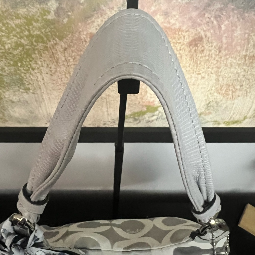 Coach Kristin Op Art Sateen Hippie Bag in Grey and White with Leather Trim - Picture 5 of 9